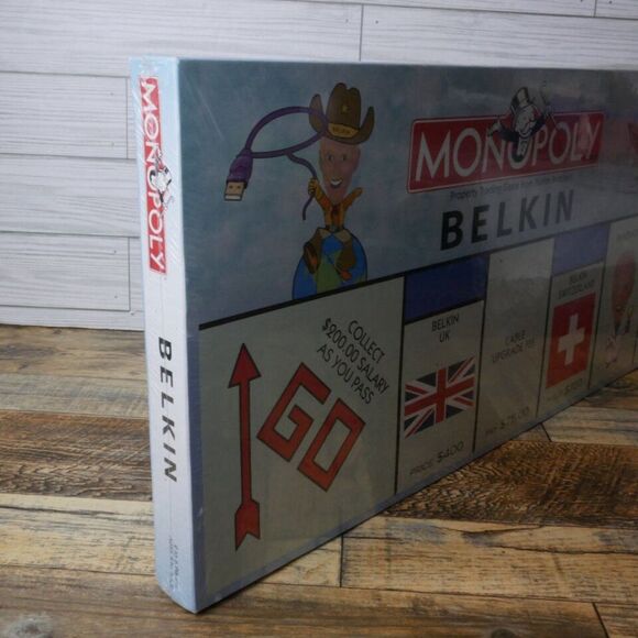 Monopoly Belkin Edition USAopoly with 6 Custom Pewter Token 2006 - Picture 7 of 8